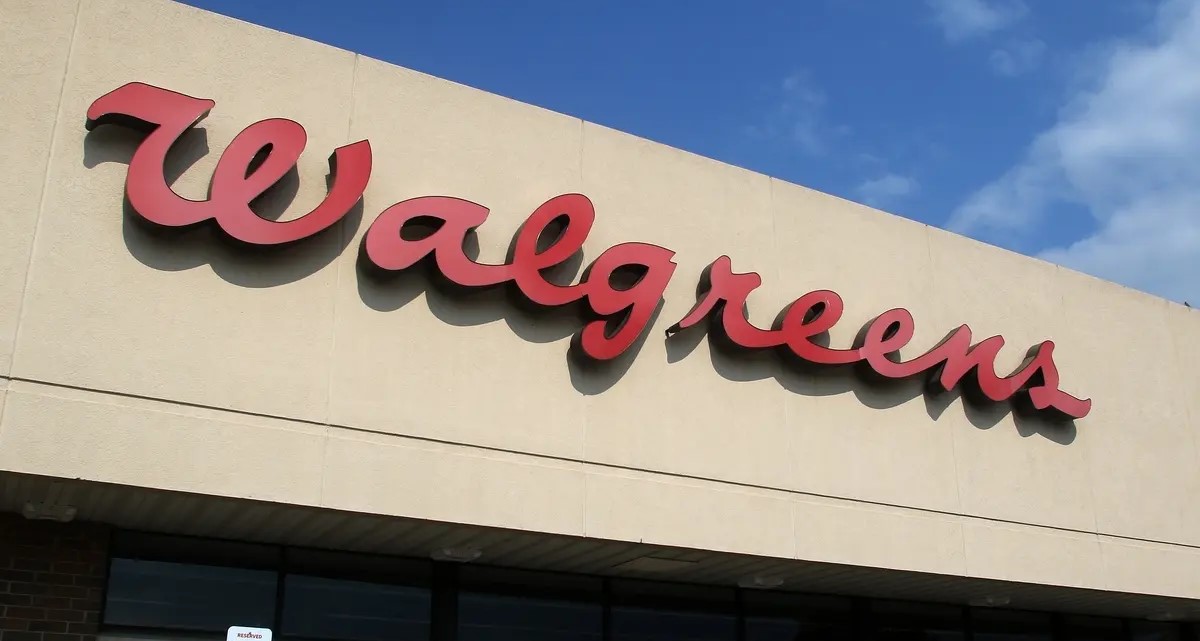 Walgreens Closing ‘Significant Number’ Of Stores in Illinois Amid Market Changes